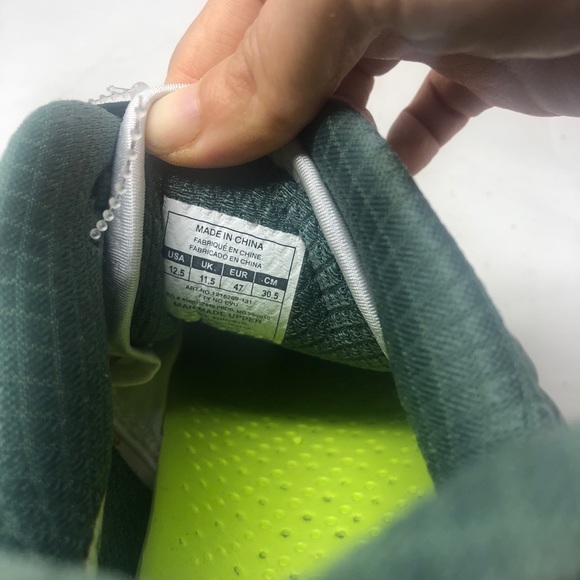 Under armor men shoes sz 12.5 kleets NWT - Picture 5 of 5